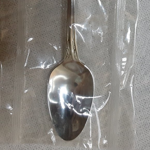 ONEIDA DEMITASSE SPOON/NWOT/FACTORY SEALED - Picture 4 of 7